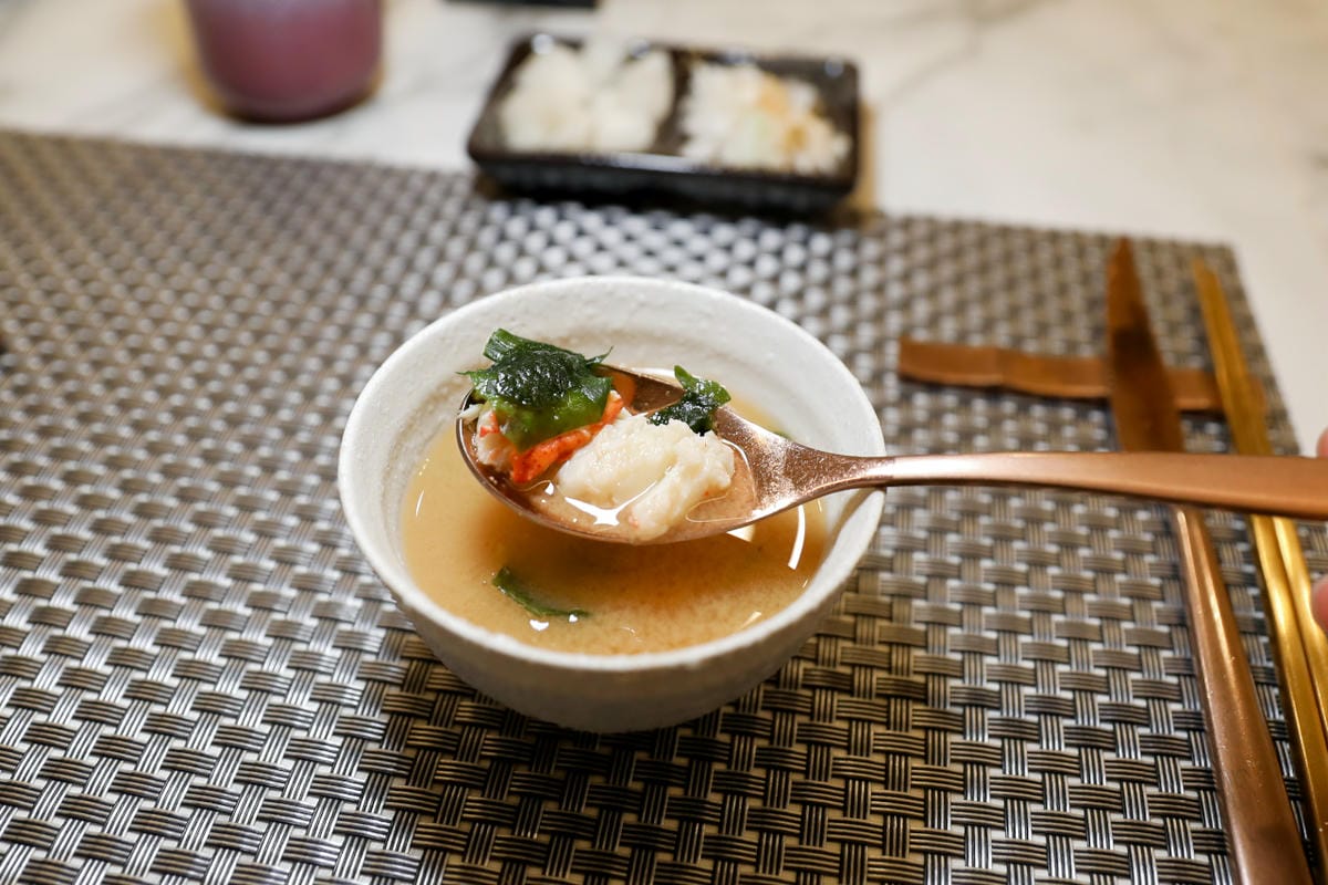 台南美食 明水然．樂(台南中山店) Google 評論4.8高分，頂級無菜單鐵板燒推薦! 龍蝦這麼吃,道道驚艷!