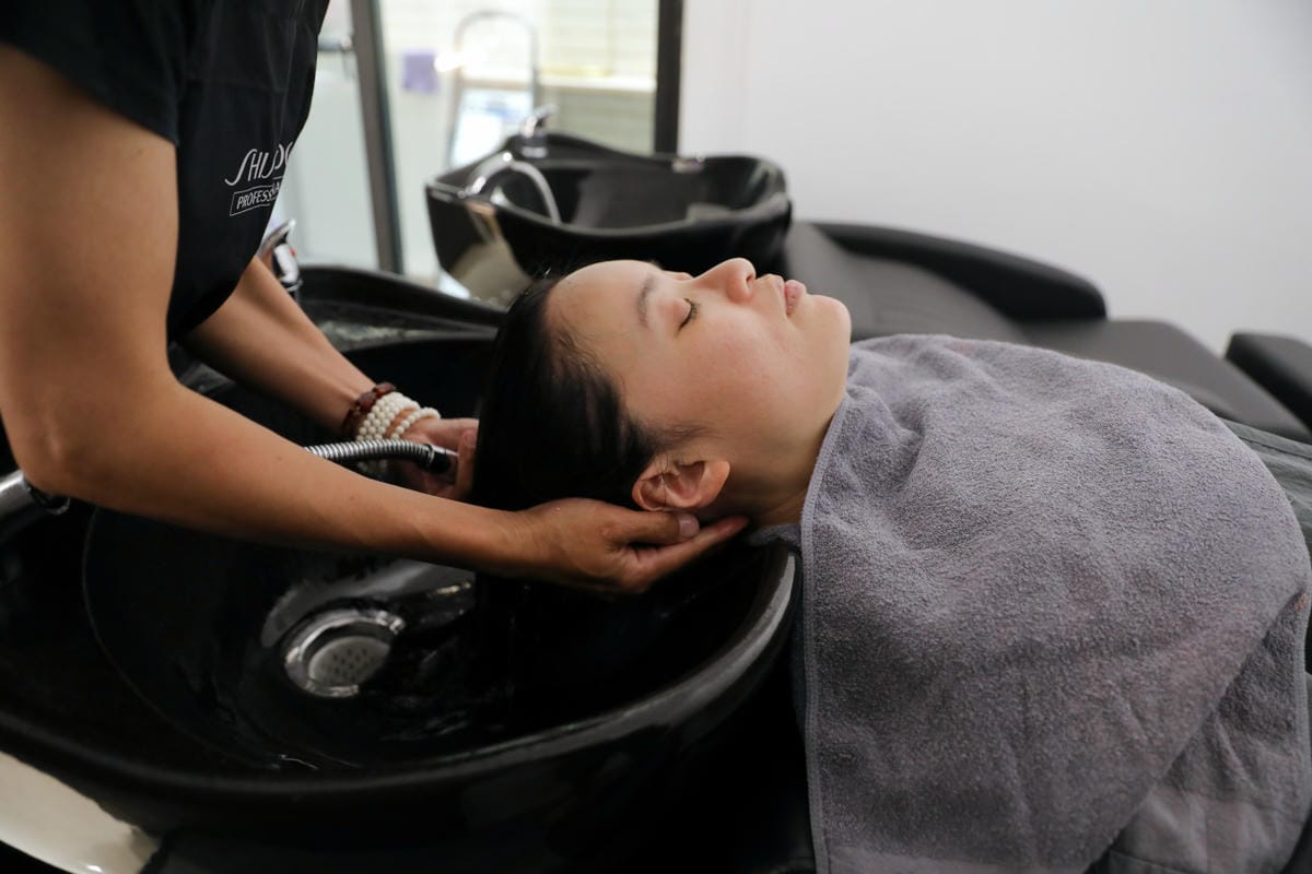 台南 Root Scalp & Hair 專業護髮.染燙髮+頭皮檢測 親子友善沙龍 媽媽剪髮,小孩免費修剪劉海 - 第10張圖 台南 Root Scalp & Hair 專業護髮.染燙髮+頭皮檢測 親子友善沙龍 媽媽剪髮,小孩免費修剪劉海