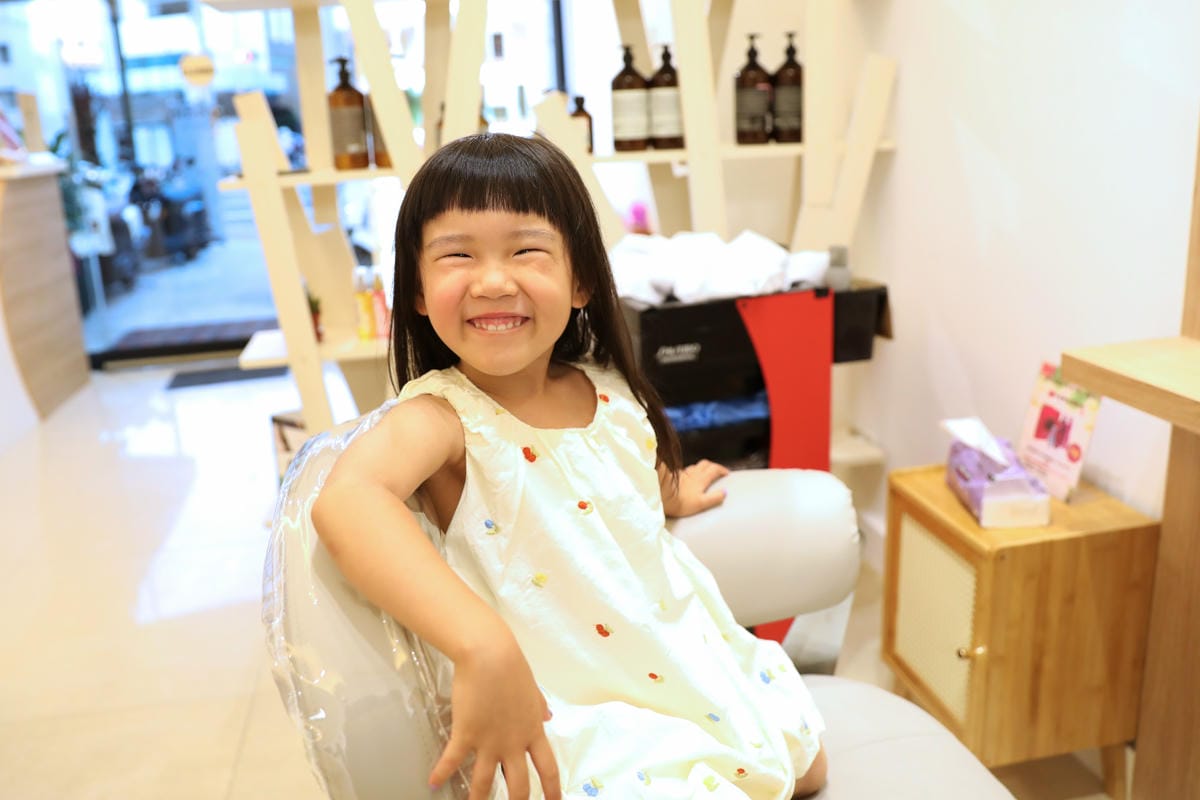 台南 Root Scalp & Hair 專業護髮.染燙髮+頭皮檢測 親子友善沙龍 媽媽剪髮,小孩免費修剪劉海 - 第23張圖 台南 Root Scalp & Hair 專業護髮.染燙髮+頭皮檢測 親子友善沙龍 媽媽剪髮,小孩免費修剪劉海