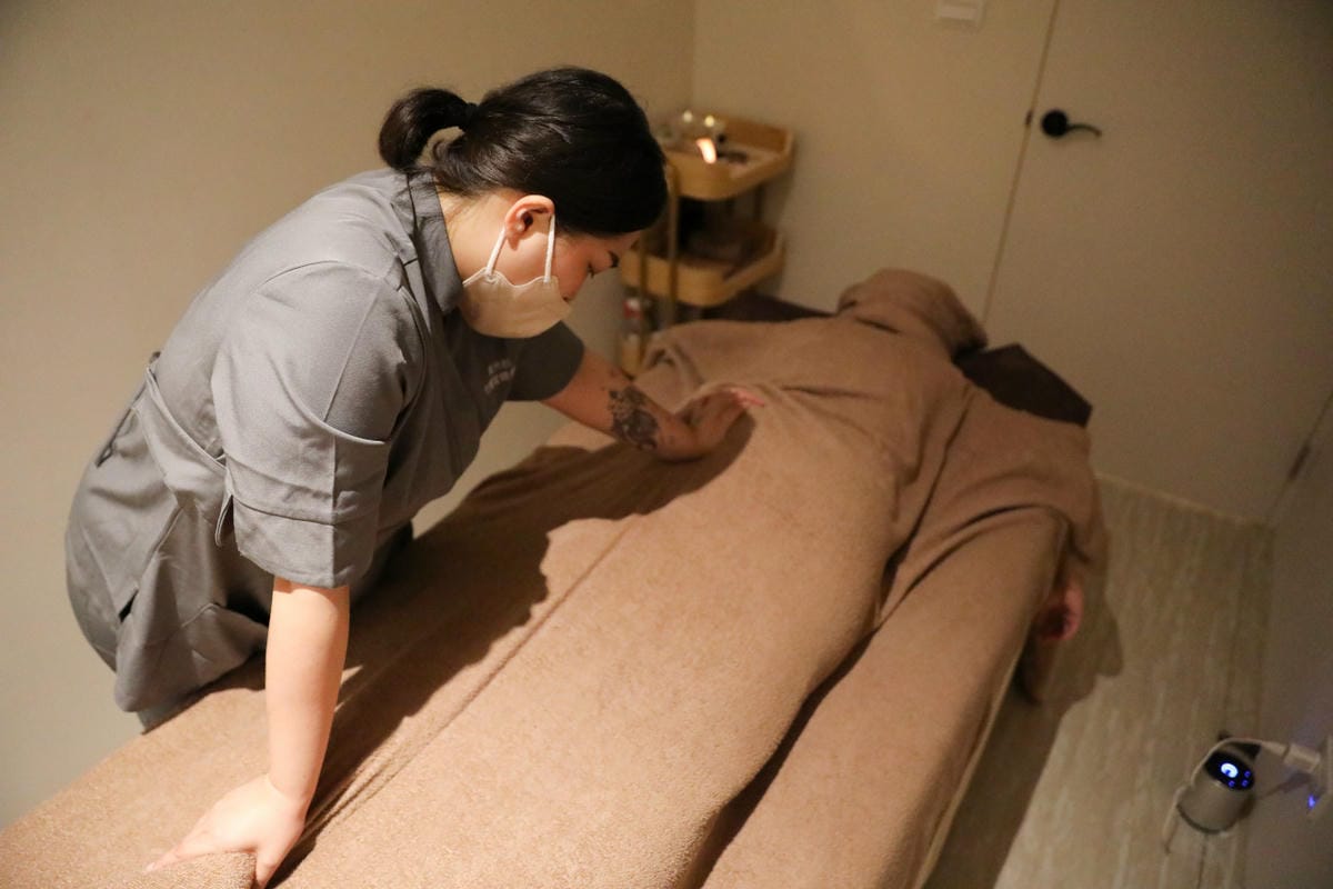 嘉義美容護膚推薦! 覓光肌皮膚管理中心(嘉義垂楊店) 臉部肌膚保養.芳療按摩服務