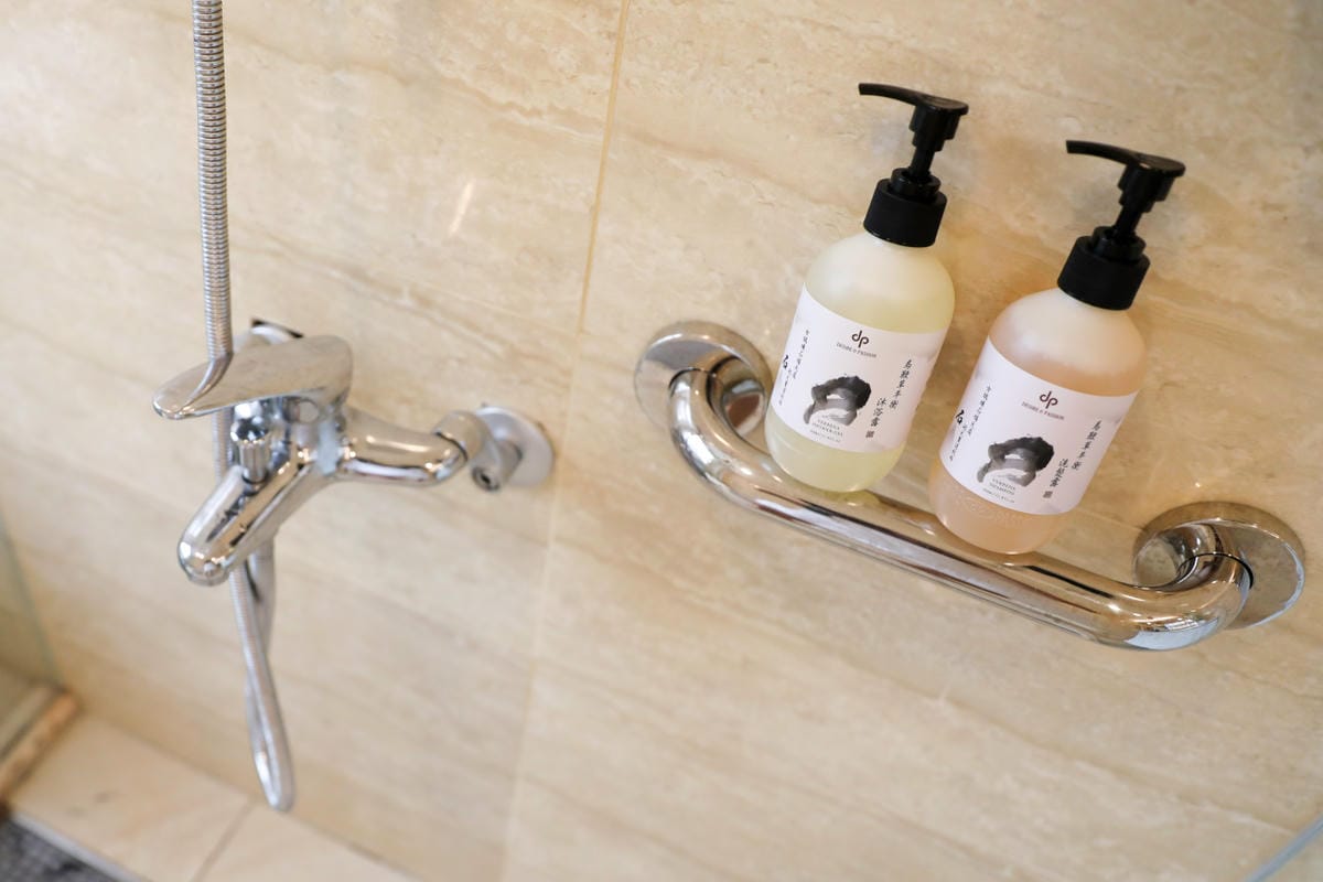 DP天森無患馬鞭草平衡洗髮露.沐浴露 含無患子洗淨配方.不含矽靈 小孩也可使用