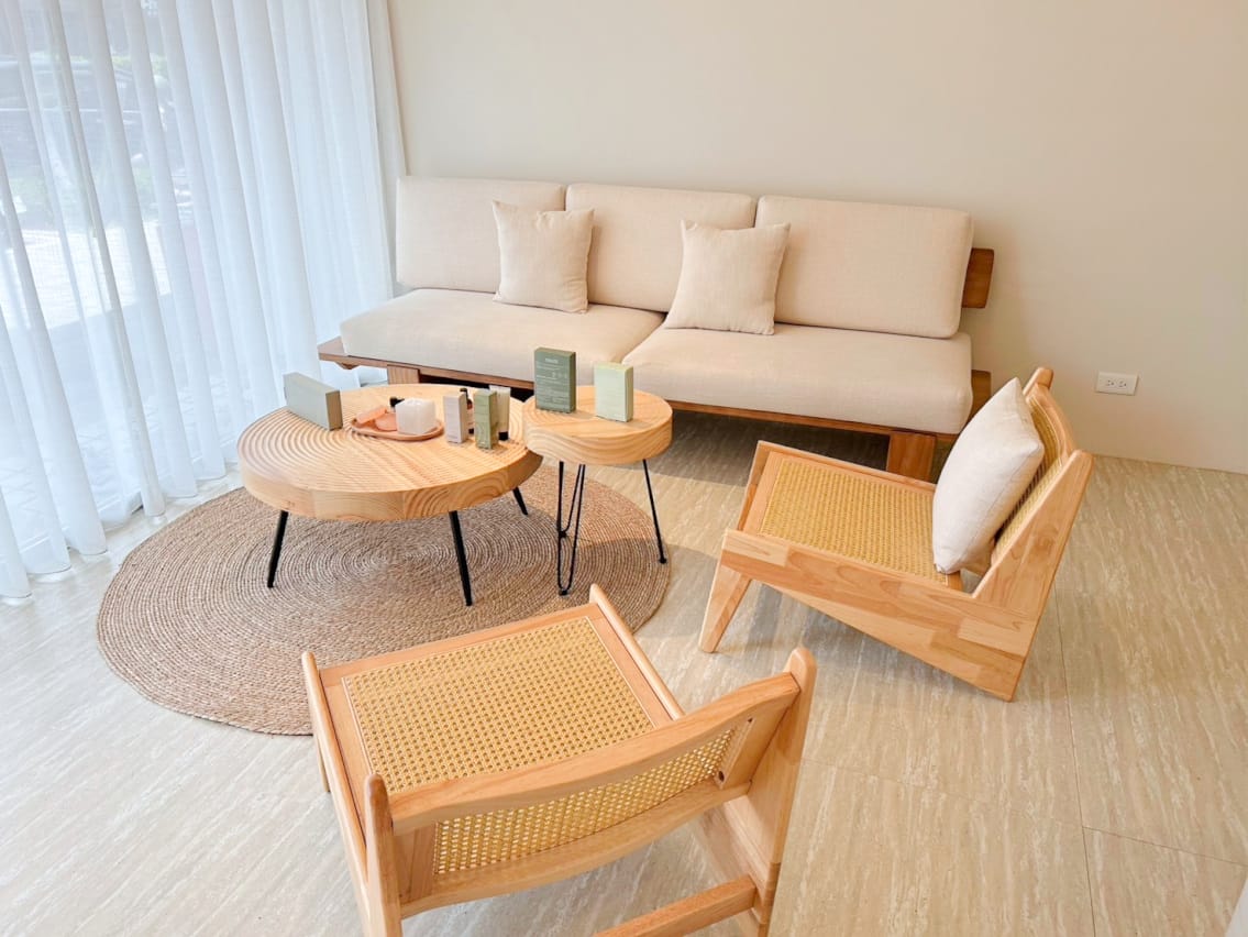 嘉義美容護膚推薦! 覓光肌皮膚管理中心(嘉義垂楊店) 臉部肌膚保養.芳療按摩服務