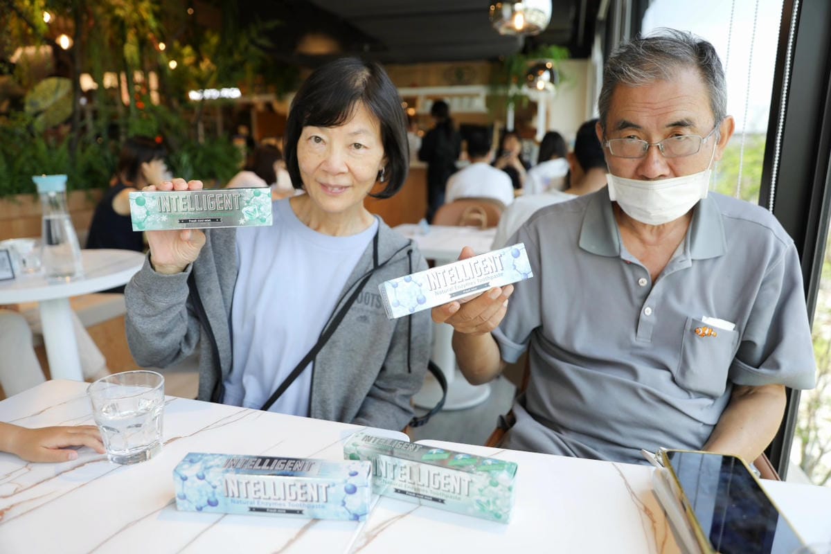 最適合送給長輩的因特力淨 酵素牙膏 守護家人牙齒健康,爸媽口氣好心情好! - 第2張圖 最適合送給長輩的因特力淨 酵素牙膏 守護家人牙齒健康,爸媽口氣好心情好!