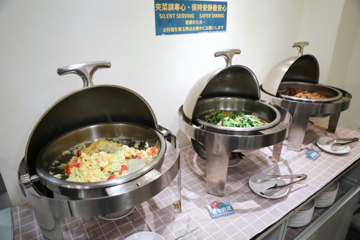 花蓮東大門夜市旁住宿推薦! 小鹿文娛旅宿集團 路境行旅花蓮文化館