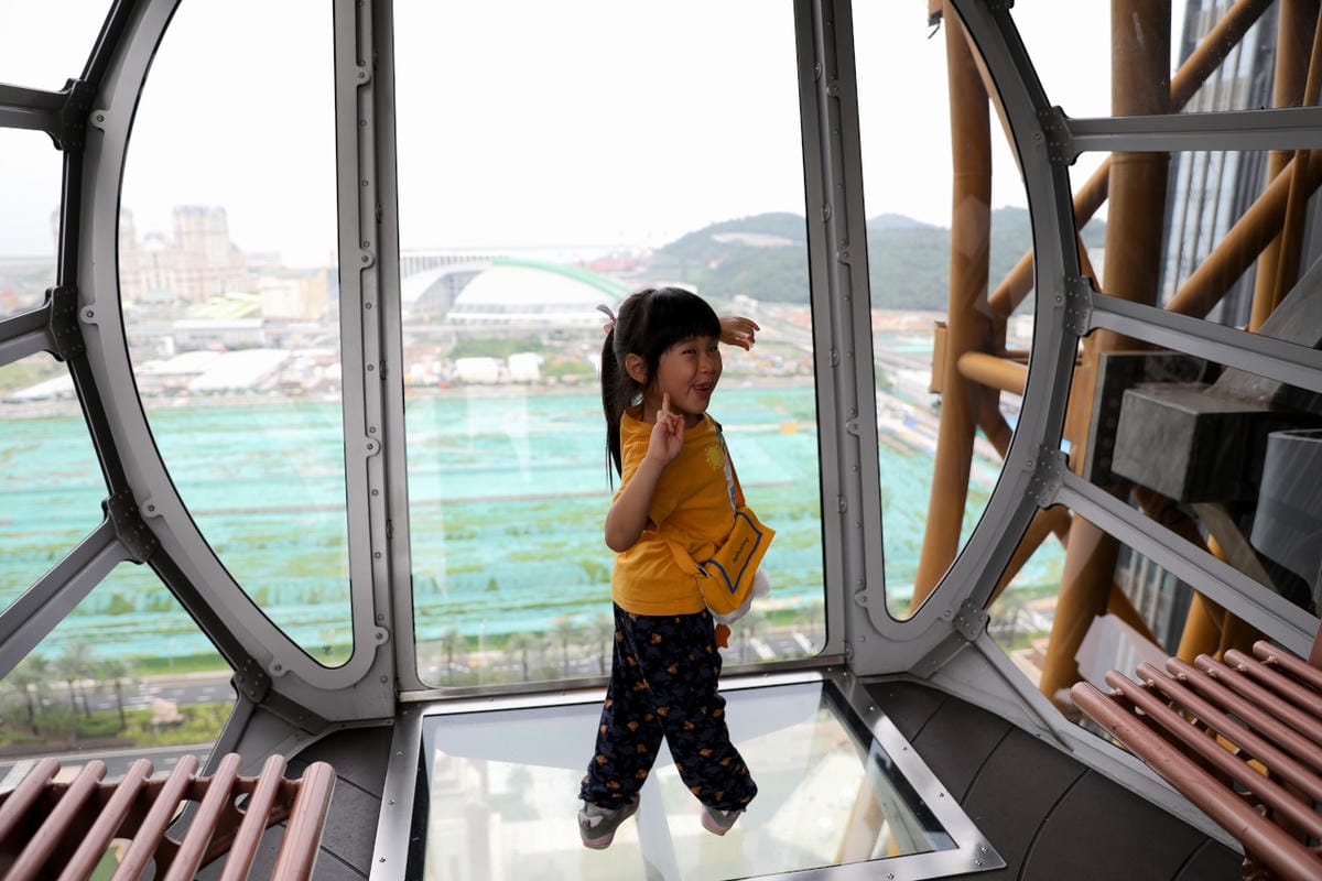 澳門3天2夜親子旅遊玩樂推薦! 澳門必玩新濠影滙水上樂園.滿紛樂園.8字摩天輪 KKday預訂超方便 - 第67張圖 澳門3天2夜親子旅遊玩樂推薦! 澳門必玩新濠影滙水上樂園.滿紛樂園.8字摩天輪 KKday預訂超方便