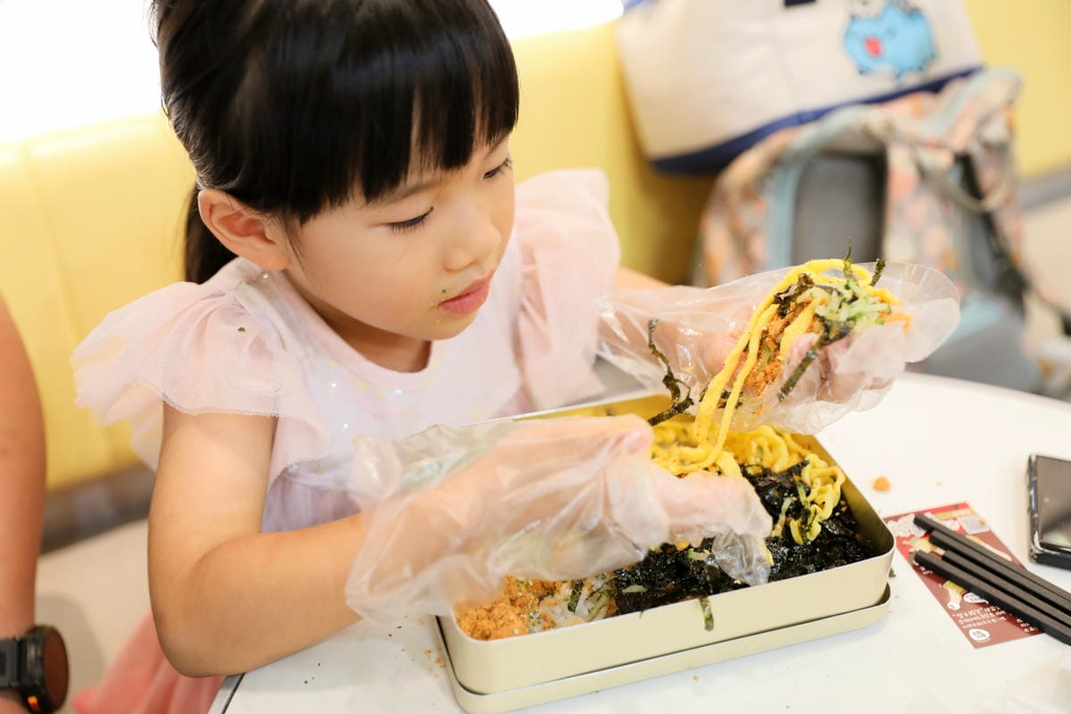 來點什麼早餐店(南屯林新店) 台中特色韓式早午餐推薦! 韓式飯捲.搖搖便當.韓式鐵板麵