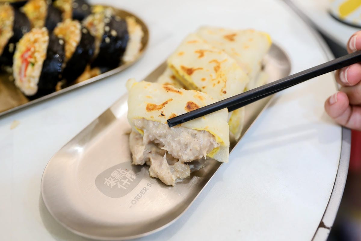 來點什麼早餐店(南屯林新店) 台中特色韓式早午餐推薦! 韓式飯捲.搖搖便當.韓式鐵板麵