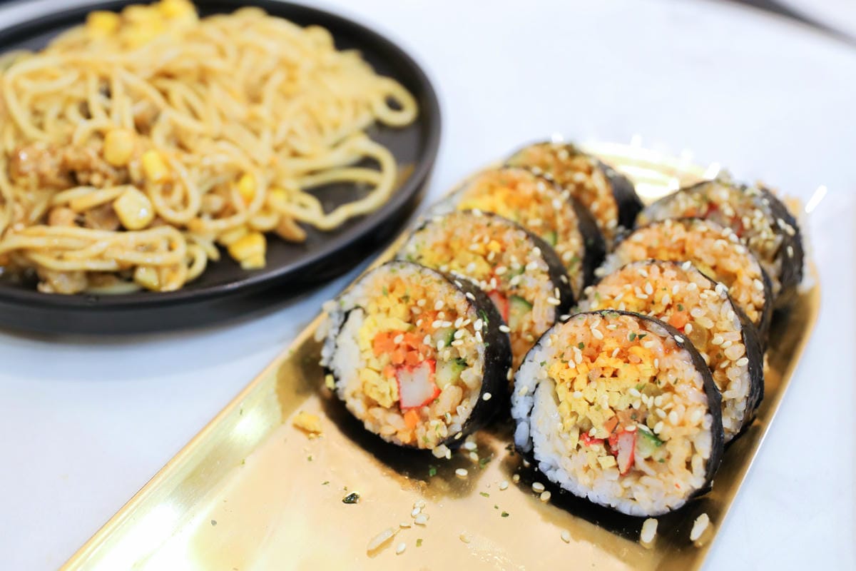 來點什麼早餐店(南屯林新店) 台中特色韓式早午餐推薦! 韓式飯捲.搖搖便當.韓式鐵板麵