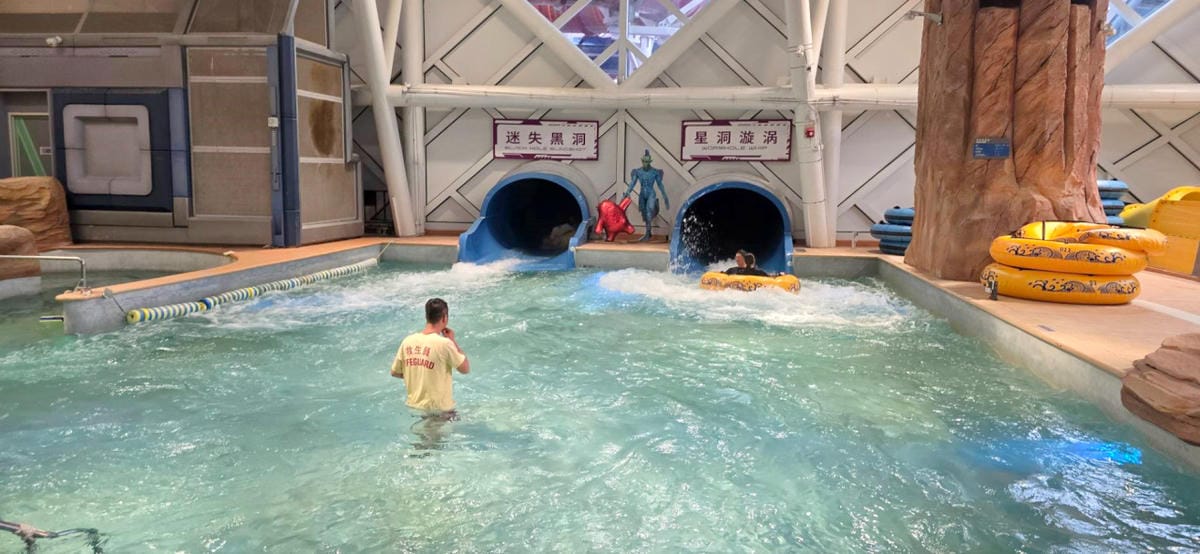 澳門3天2夜親子旅遊玩樂推薦! 澳門必玩新濠影滙水上樂園.滿紛樂園.8字摩天輪 KKday預訂超方便 - 第24張圖 澳門3天2夜親子旅遊玩樂推薦! 澳門必玩新濠影滙水上樂園.滿紛樂園.8字摩天輪 KKday預訂超方便