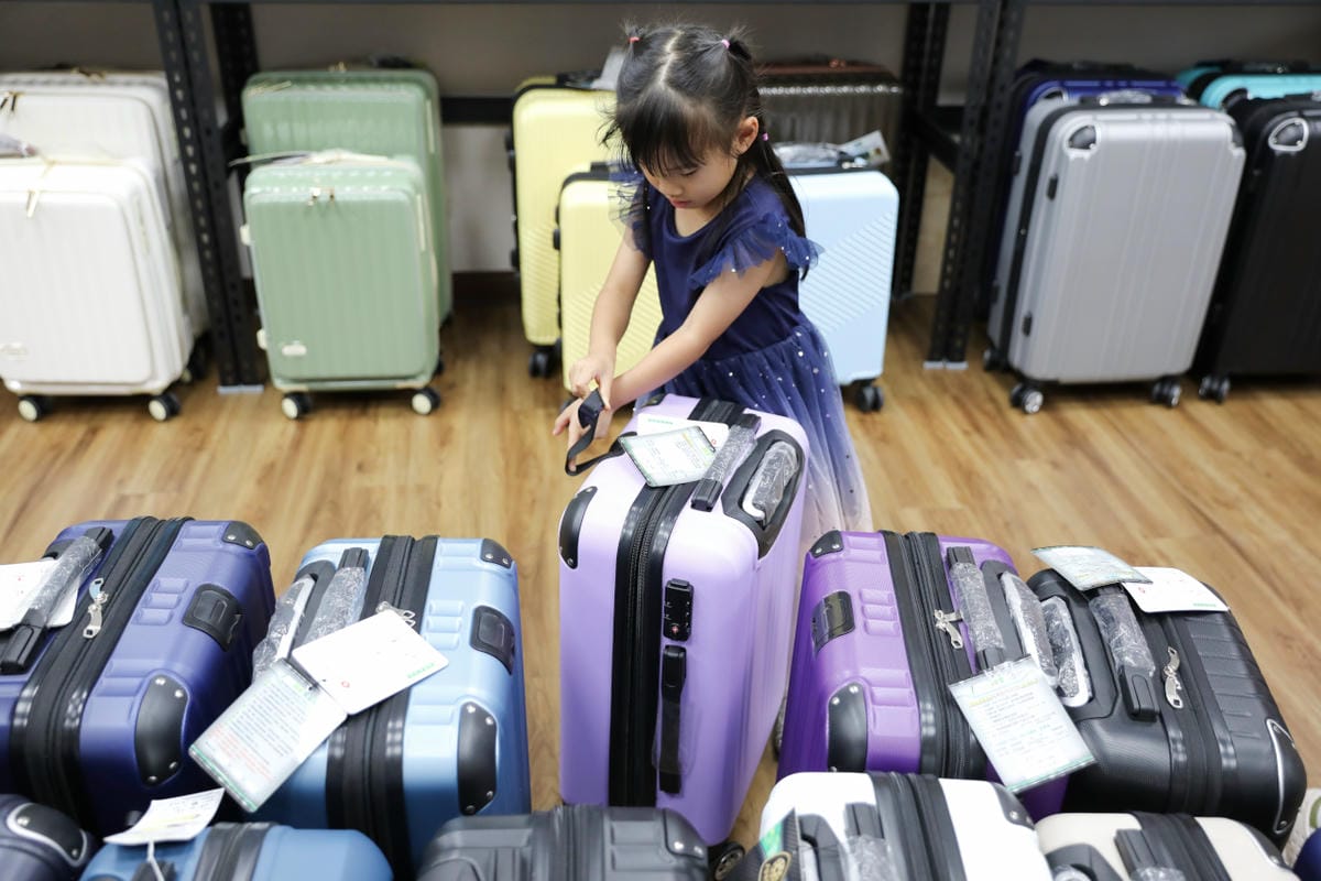 台南行李箱維修店家推薦! 箱間小屋-行李箱專賣維修 台南行李箱專賣