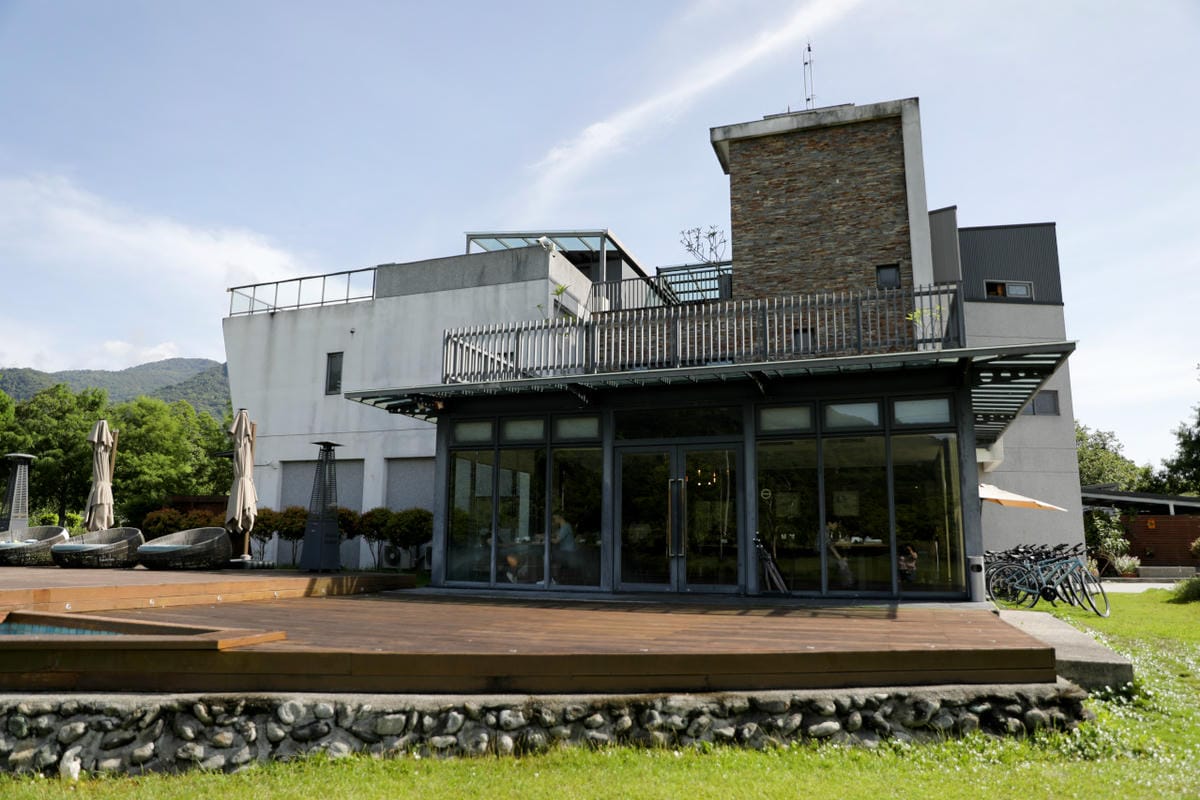 兩天一夜花蓮瑞穗小旅行 松邑莊園 悠閒渡假享受山泉水戲水池.黃金湯溫泉