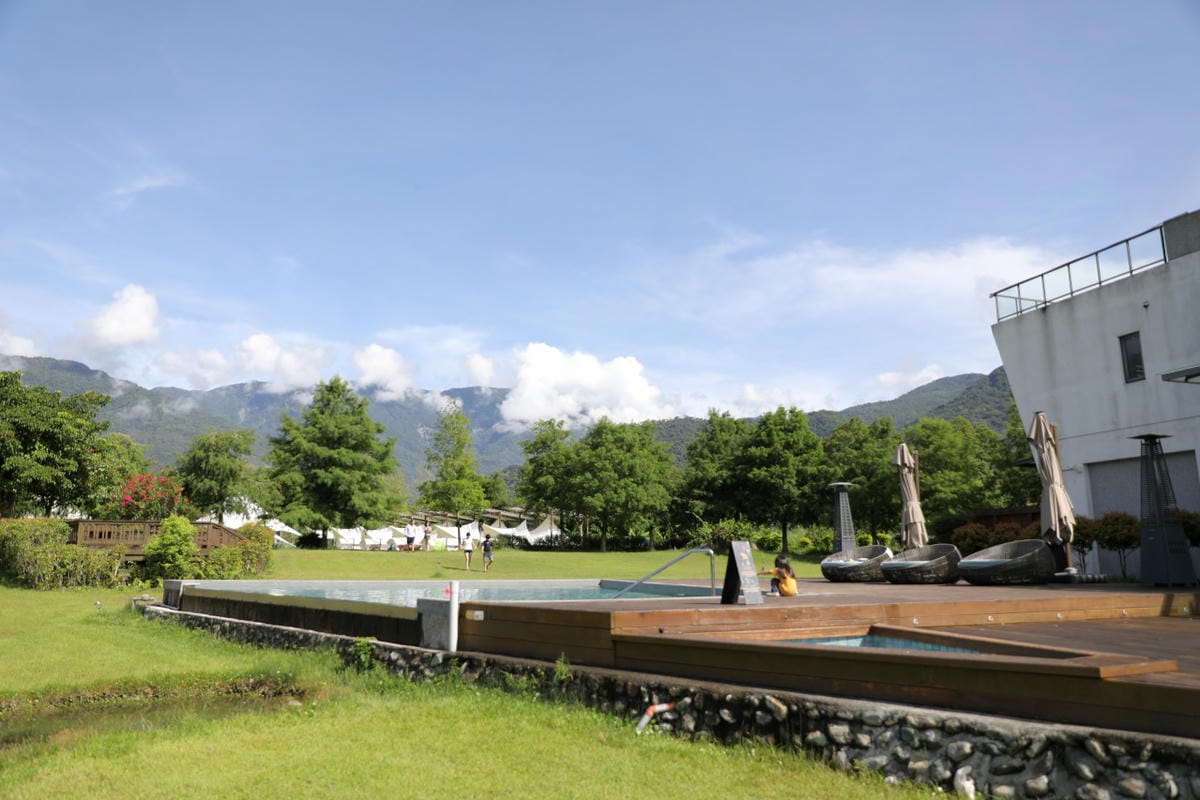 兩天一夜花蓮瑞穗小旅行 松邑莊園 悠閒渡假享受山泉水戲水池.黃金湯溫泉