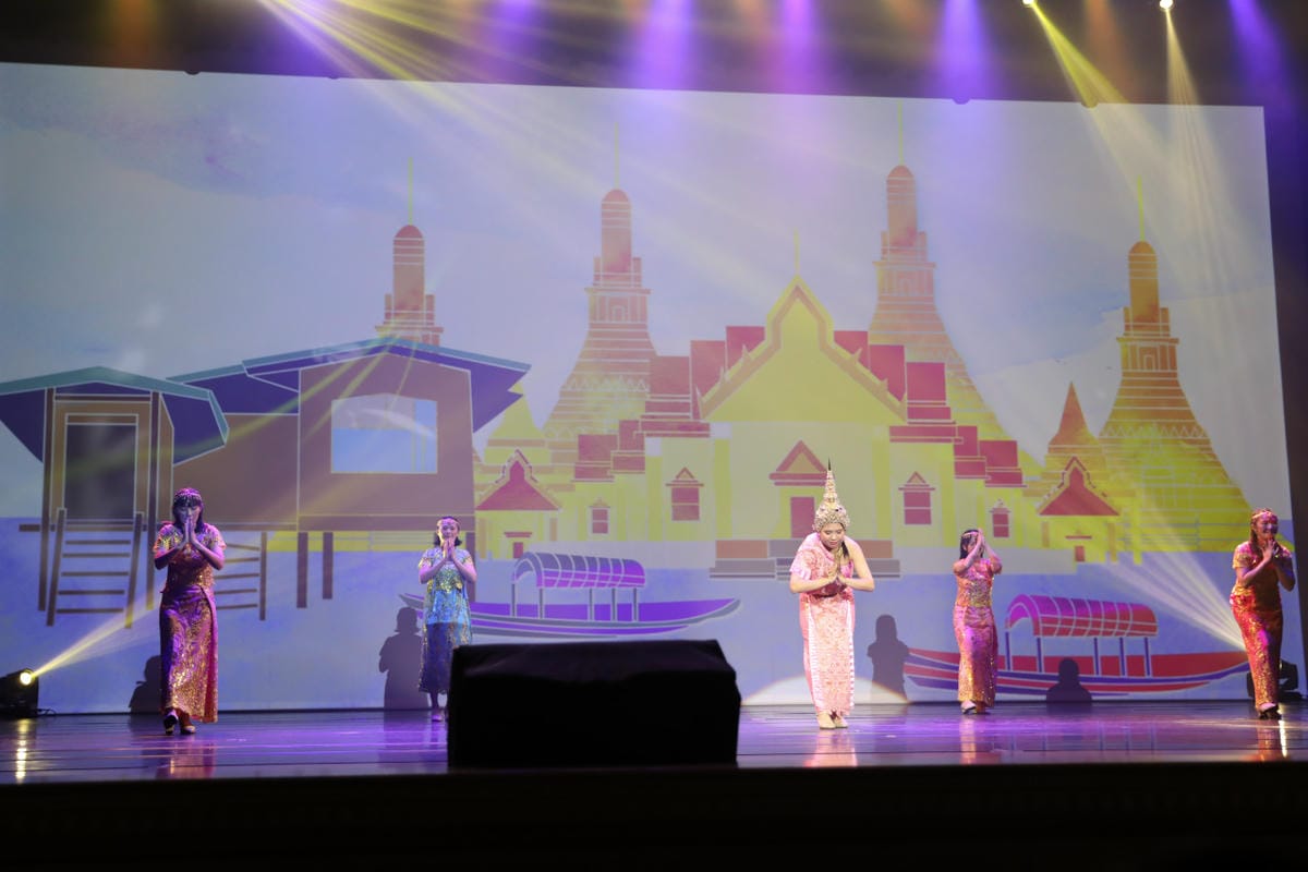 愛妮雅化妝品x創世基金會 公益募款,為植物人盡一份心力! 圓園方坊 兒童公益地理舞台劇《阿波菲斯-環遊世界大冒險》 - 第10張圖 愛妮雅化妝品x創世基金會 公益募款,為植物人盡一份心力! 圓園方坊 兒童公益地理舞台劇《阿波菲斯-環遊世界大冒險》