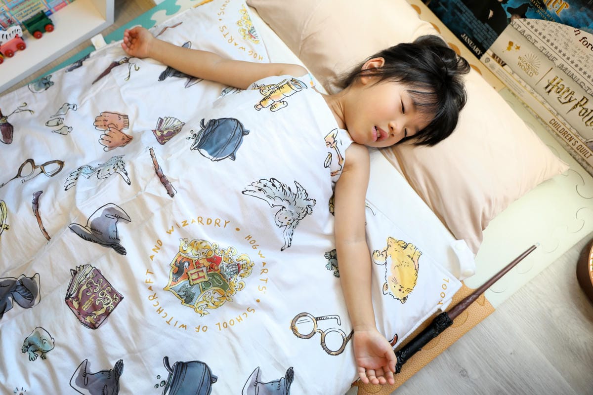 幼兒園必備物品推薦! 媽咪學苑 赫媽咪homemommy 哈利波特聯名款 天絲兒童睡袋(彈力支撐睡墊)