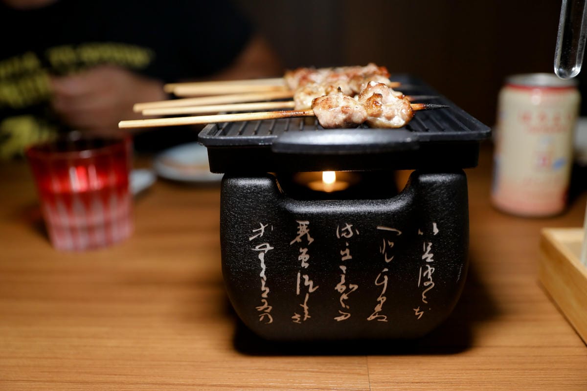 台北深夜食堂推薦! 維新酒餚 松江南京站日式居酒屋 體驗日式酒餚文化 原始燒.稻草燒特色料理