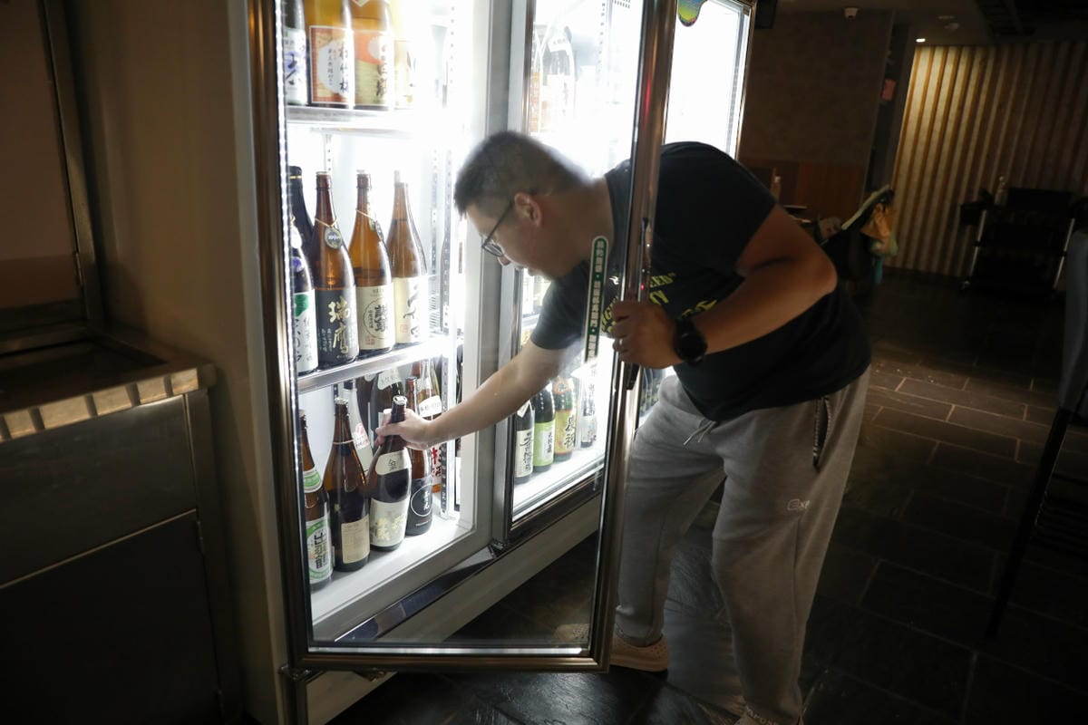 台北深夜食堂推薦! 維新酒餚 松江南京站日式居酒屋 體驗日式酒餚文化 原始燒.稻草燒特色料理