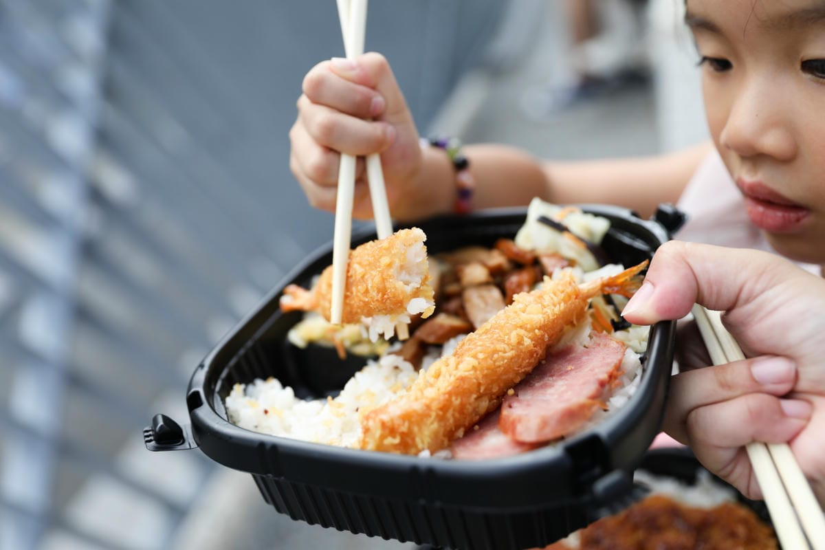 藝文特區外帶美食推薦! 米食Bento 桃園總圖旁同安黃昏市場外帶便當專賣店