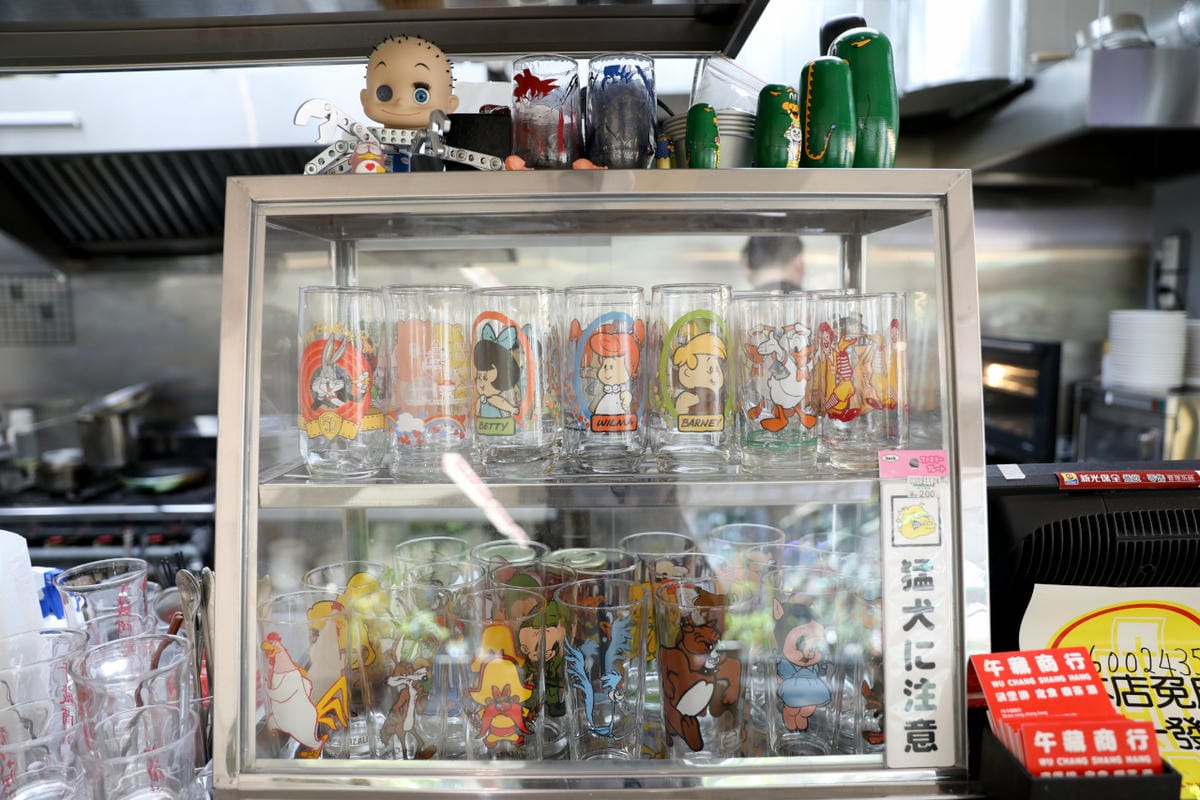 三重超美味漢堡排專賣店 午藏商行 日式定食推薦! 還有好吃的布丁唷~ - 第9張圖 三重超美味漢堡排專賣店 午藏商行 日式定食推薦! 還有好吃的布丁唷~