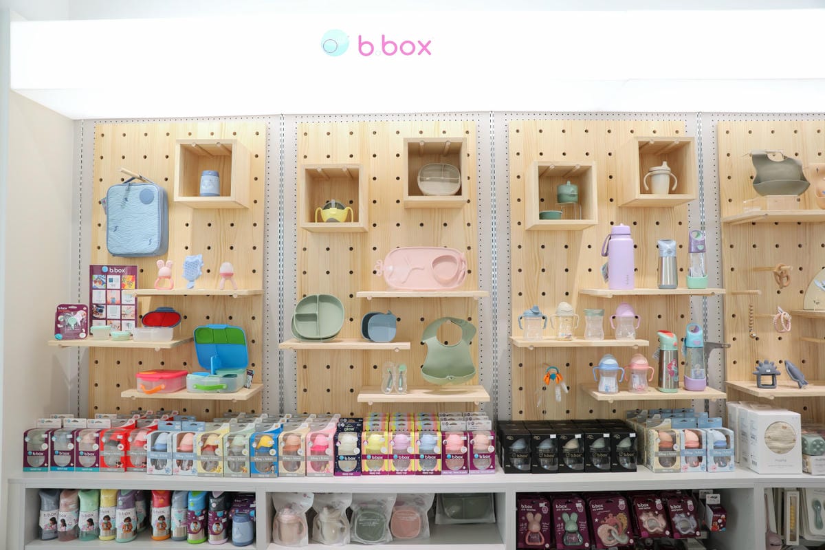 Baby City桃園旗艦店 桃園禾馨診所旁婦嬰用品專賣店,新手爸媽必訪! 專屬刺繡服務.貝親奶瓶Lab. 還有Baby Café享受舒適親子購物空間,一站式購足所有嬰兒用品! - 第15張圖 Baby City桃園旗艦店 桃園禾馨診所旁婦嬰用品專賣店,新手爸媽必訪! 專屬刺繡服務.貝親奶瓶Lab. 還有Baby Café享受舒適親子購物空間,一站式購足所有嬰兒用品!