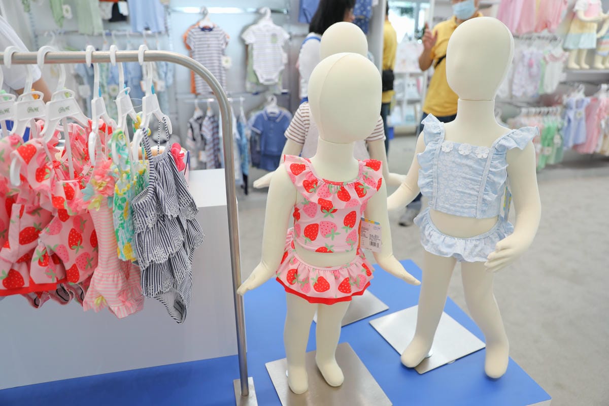 Baby City桃園旗艦店 桃園禾馨診所旁婦嬰用品專賣店,新手爸媽必訪! 專屬刺繡服務.貝親奶瓶Lab. 還有Baby Café享受舒適親子購物空間,一站式購足所有嬰兒用品! - 第21張圖 Baby City桃園旗艦店 桃園禾馨診所旁婦嬰用品專賣店,新手爸媽必訪! 專屬刺繡服務.貝親奶瓶Lab. 還有Baby Café享受舒適親子購物空間,一站式購足所有嬰兒用品!