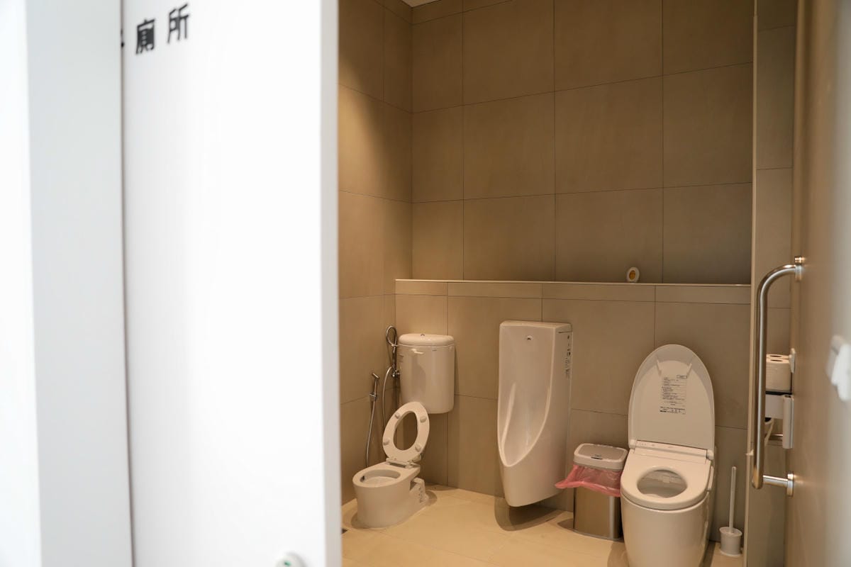 Baby City桃園旗艦店 桃園禾馨診所旁婦嬰用品專賣店,新手爸媽必訪! 專屬刺繡服務.貝親奶瓶Lab. 還有Baby Café享受舒適親子購物空間,一站式購足所有嬰兒用品! - 第32張圖 Baby City桃園旗艦店 桃園禾馨診所旁婦嬰用品專賣店,新手爸媽必訪! 專屬刺繡服務.貝親奶瓶Lab. 還有Baby Café享受舒適親子購物空間,一站式購足所有嬰兒用品!