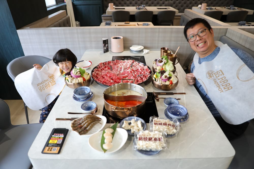 網紅部落客2025必踩點的全新肉多多排隊名店 鍋物界的卡地亞 新肉多多高質感體驗 樂多多集團新品牌