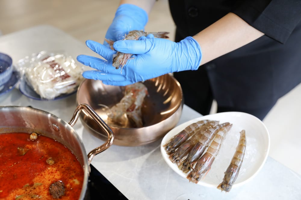 網紅部落客2025必踩點的全新肉多多排隊名店 鍋物界的卡地亞 新肉多多高質感體驗 樂多多集團新品牌