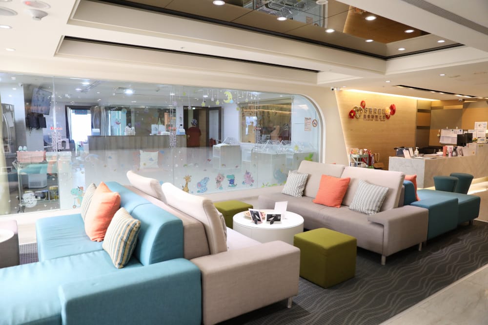 中壢月子中心開箱 好寶貝皇家產後護理之家 孕媽咪的好選擇! 24小時透明化嬰兒室.每周中西醫巡房.大風草包泡腳 - 第6張圖 中壢月子中心開箱 好寶貝皇家產後護理之家 孕媽咪的好選擇! 24小時透明化嬰兒室.每周中西醫巡房.大風草包泡腳