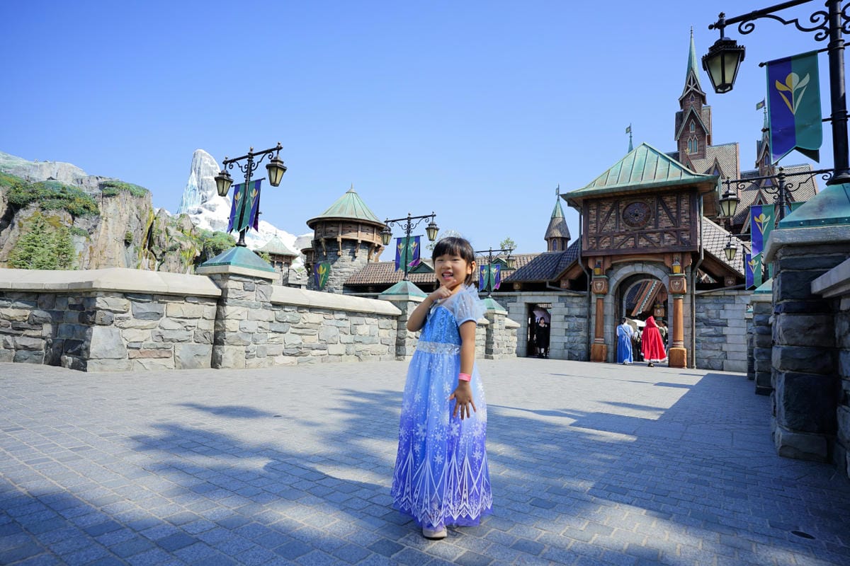 日本東京迪士尼海洋攻略分享 2025萬聖節親子生日之旅! 領取生日紀念貼紙,享受壽星禮遇 善用迪士尼APP抽PP.MO點餐.購買DPA輕鬆玩泉鄉園區