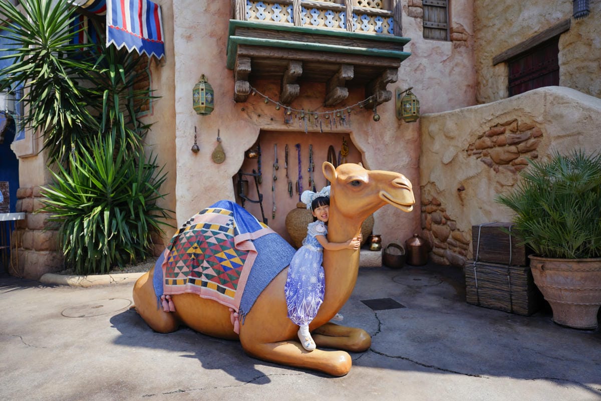 日本東京迪士尼海洋攻略分享 2025萬聖節親子生日之旅! 領取生日紀念貼紙,享受壽星禮遇 善用迪士尼APP抽PP.MO點餐.購買DPA輕鬆玩泉鄉園區