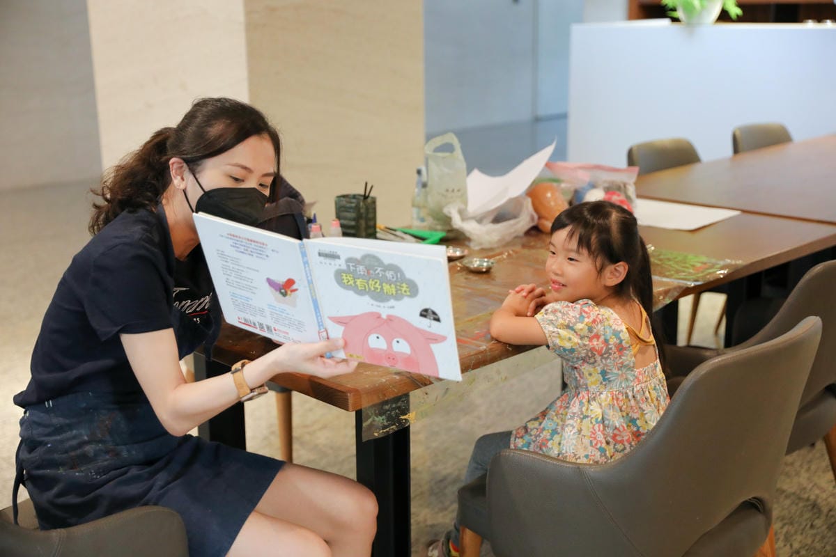 台北新北一對一到府美術課教學 傑尼傑尼學畫畫
