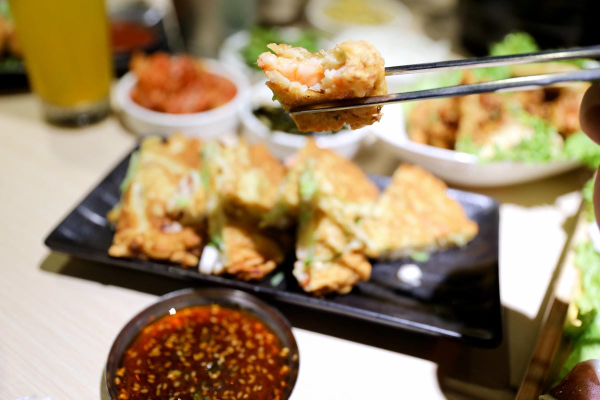 桃園韓式燒肉餐廳推薦! 燒桶子 韓食烤肉料理(桃園統領店) 韓式炸雞.海鮮煎餅 聚餐餐廳推薦! - 第32張圖 桃園韓式燒肉餐廳推薦! 燒桶子 韓食烤肉料理(桃園統領店) 韓式炸雞.海鮮煎餅 聚餐餐廳推薦!
