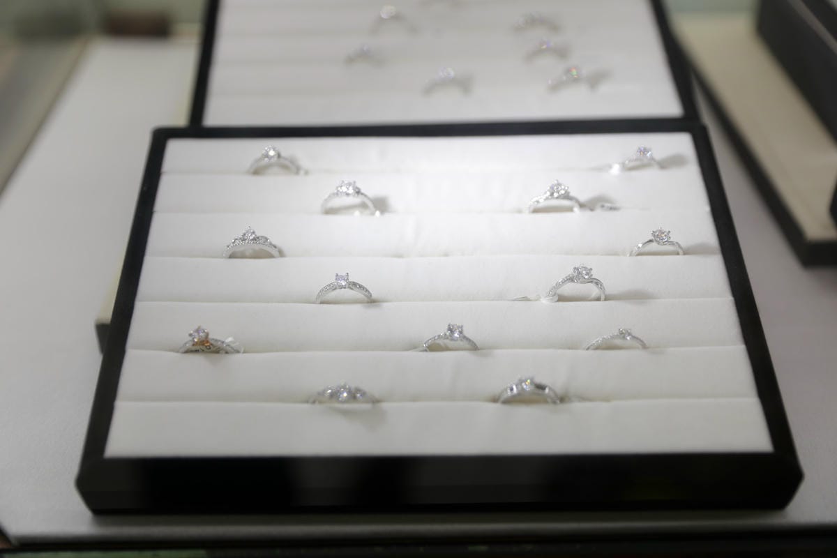 Imprint Diamond銘印鑽石 客製化獨一無二的DNA鑽石 結髮婚戒.新生彌月鑽飾.寵物骨灰生命鑽石 門市外另有提供全台收件服務