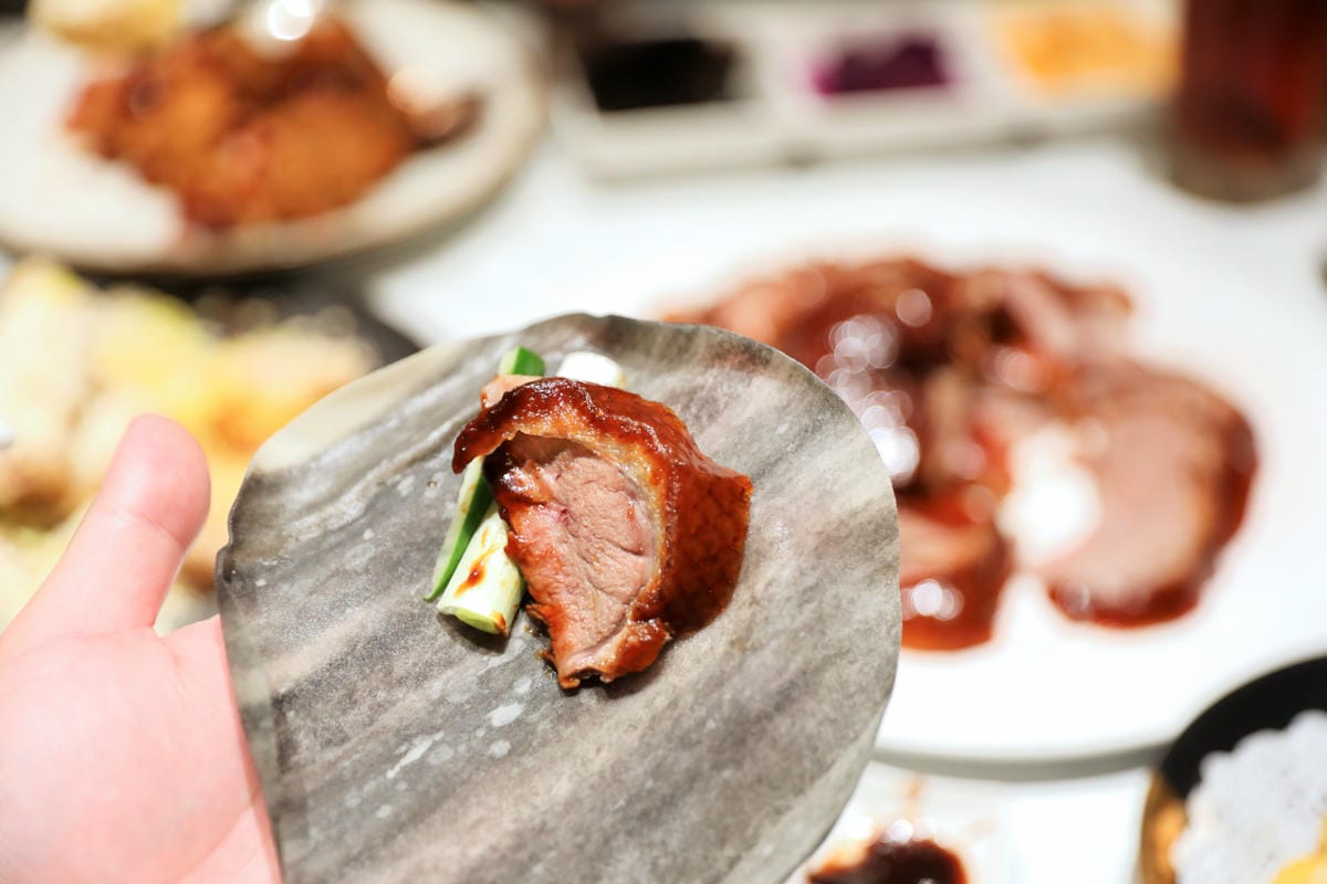 台北烤鴨推薦! 鴨覓 烤鴨餐廳 大直美麗華肥美櫻桃鴨一鴨三吃