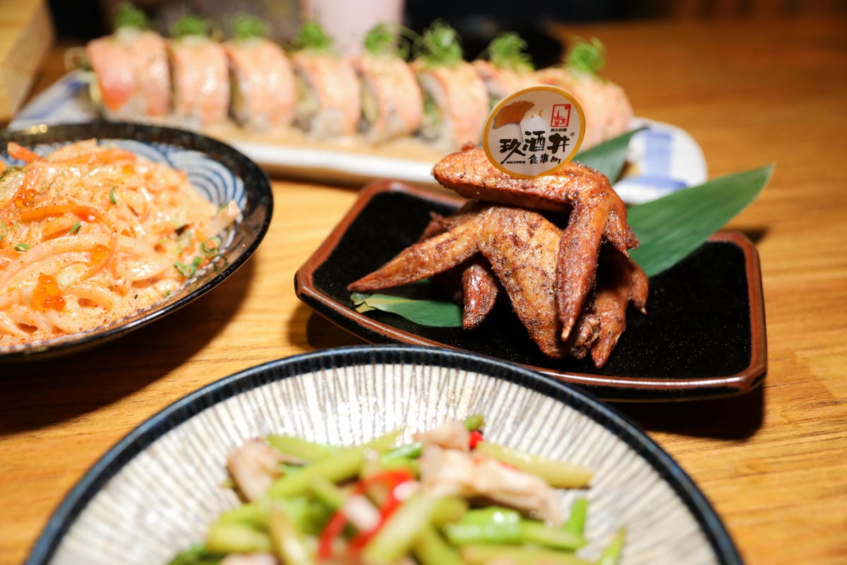 台北東區居酒屋推薦! 玖酒井 食事町 598暢飲放題 清酒.梅酒.柚子酒跟威士忌喝到飽