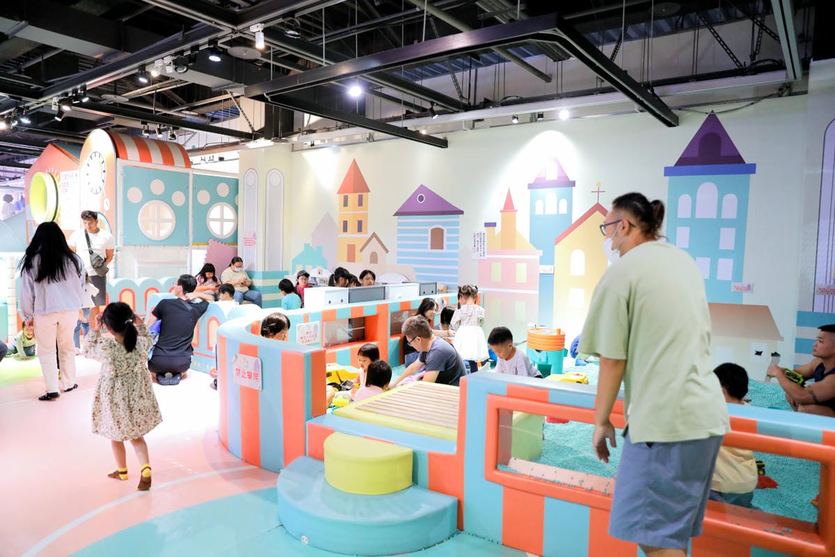 桃園親子室內遊樂園推薦! 追風奇幻島-桃堡樂園(桃園展演中心1F)