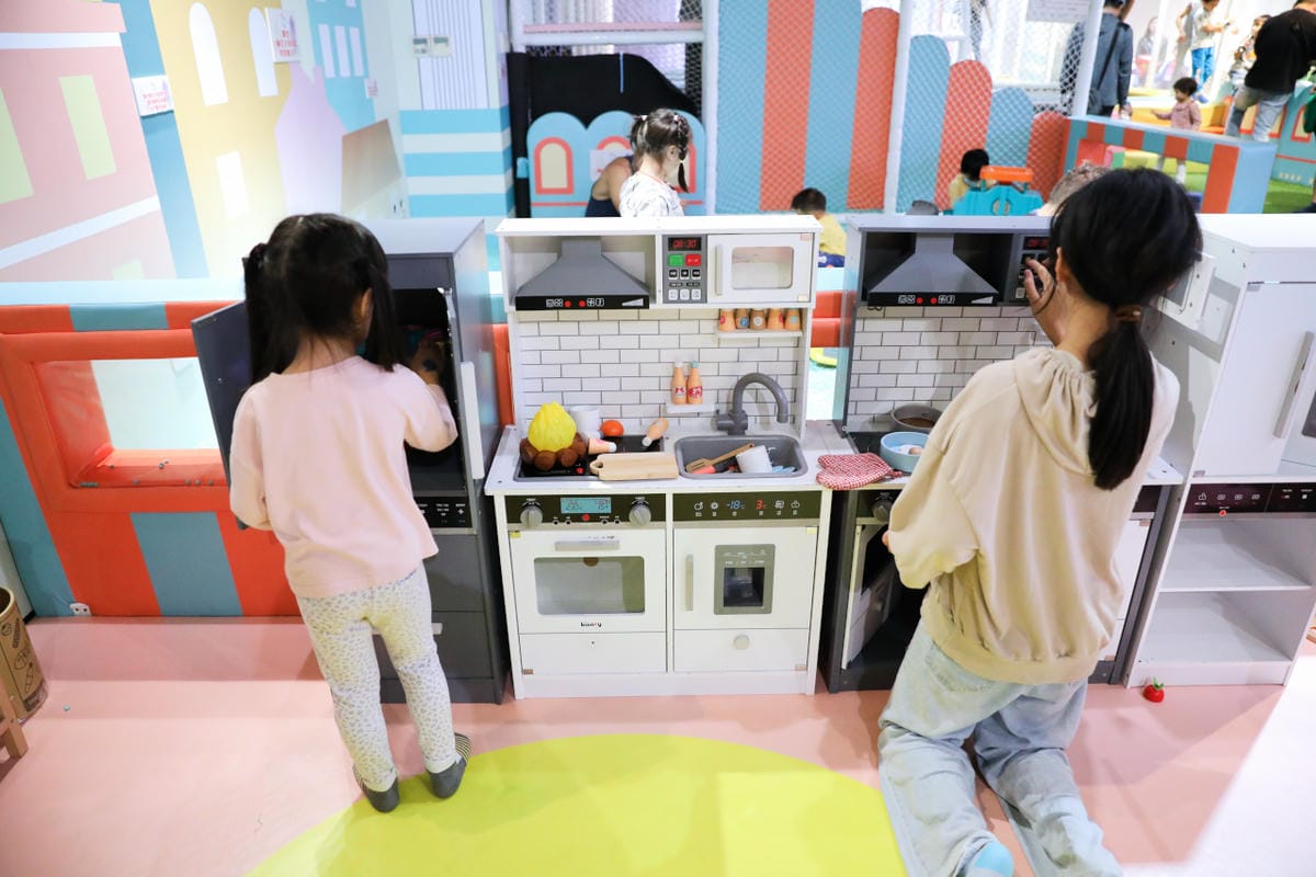 桃園親子室內遊樂園推薦! 追風奇幻島-桃堡樂園(桃園展演中心1F)