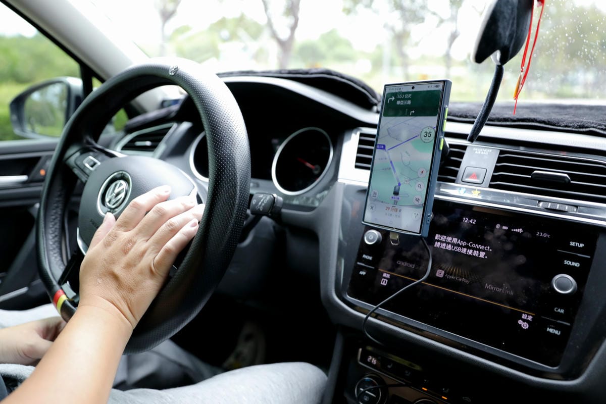 WL-QI201車用磁吸充電架推薦! WEILIFE 雙用磁吸無線充,全場景快充神器 - 第9張圖 WL-QI201車用磁吸充電架推薦! WEILIFE 雙用磁吸無線充,全場景快充神器