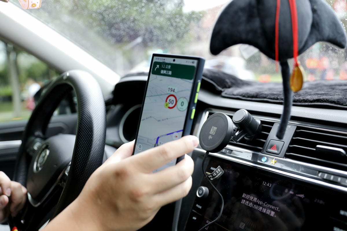 WL-QI201車用磁吸充電架推薦! WEILIFE 雙用磁吸無線充,全場景快充神器 - 第7張圖 WL-QI201車用磁吸充電架推薦! WEILIFE 雙用磁吸無線充,全場景快充神器