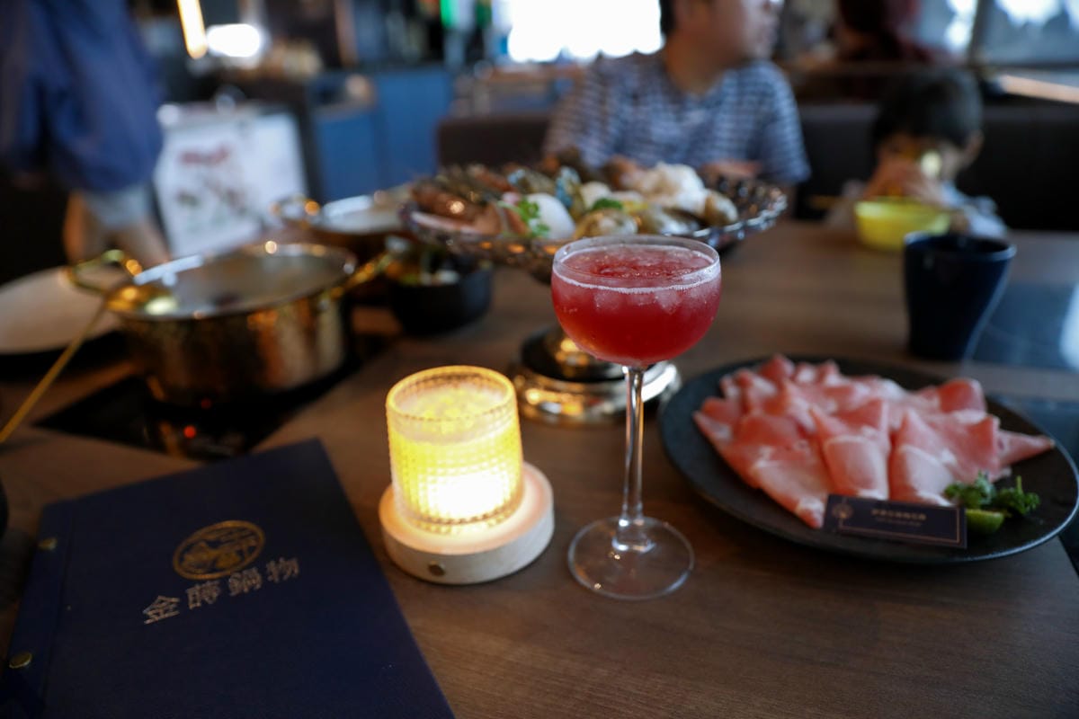 青埔最美高質感餐酒館風格火鍋店新開幕! 金蒔鍋物(青埔旗艦店) 桃園自助吃到飽火鍋推薦!