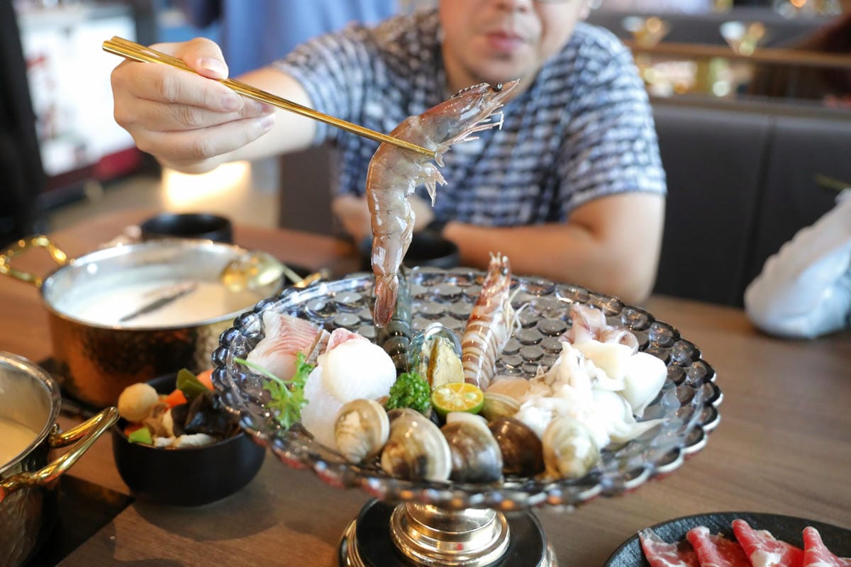 青埔最美高質感餐酒館風格火鍋店新開幕! 金蒔鍋物(青埔旗艦店) 桃園自助吃到飽火鍋推薦!