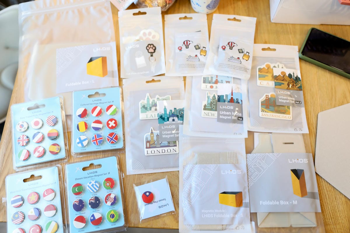 LHiDS Creative EasyHouse世界地圖收納磚 我們家的旅遊紀錄! 居家生活裝飾+磁吸收納盒 - 第2張圖 LHiDS Creative EasyHouse世界地圖收納磚 我們家的旅遊紀錄! 居家生活裝飾+磁吸收納盒