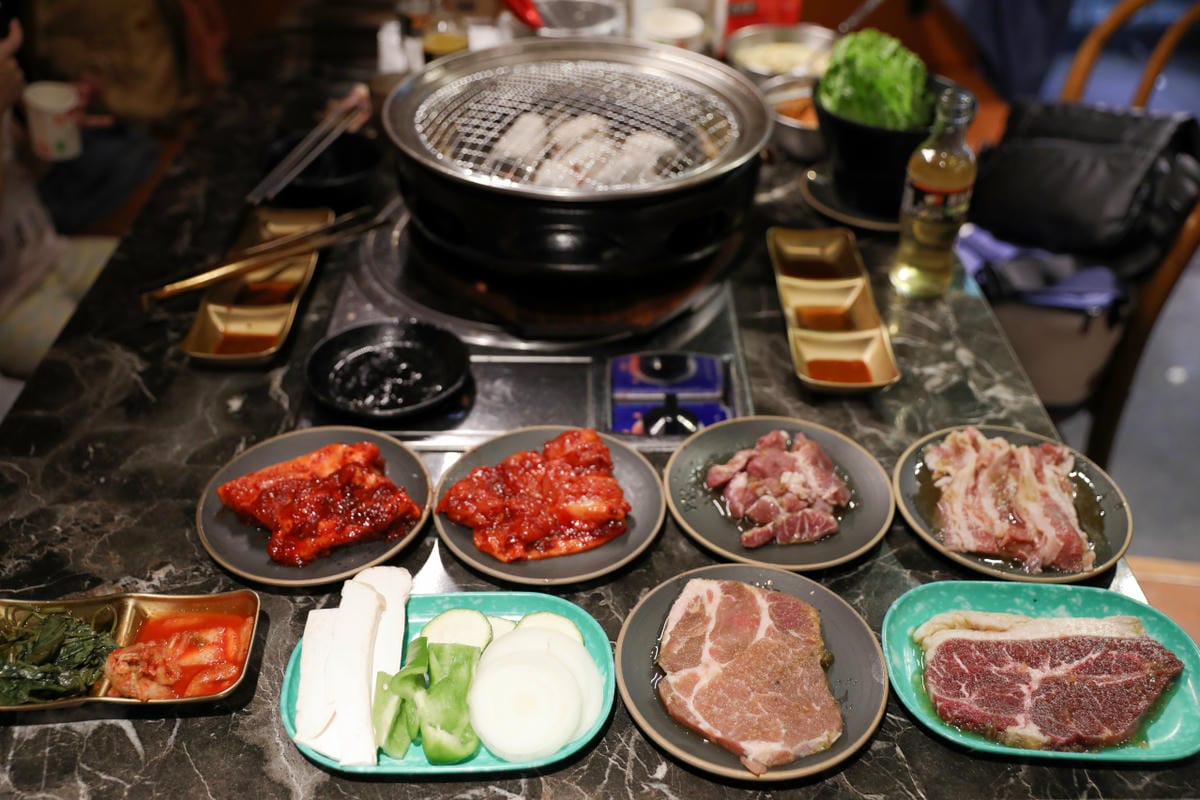 台北韓式炭火烤肉吃到飽推薦! 東大門韓國特色料理(中山南京店)