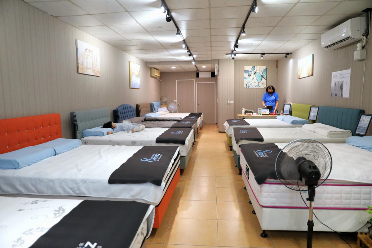 台北床墊-八鐘頭睡眠名床-長安門市 給你8小時深度睡眠 100%無毒水性膠安心睡! - 第13張圖 台北床墊-八鐘頭睡眠名床-長安門市 給你8小時深度睡眠 100%無毒水性膠安心睡!