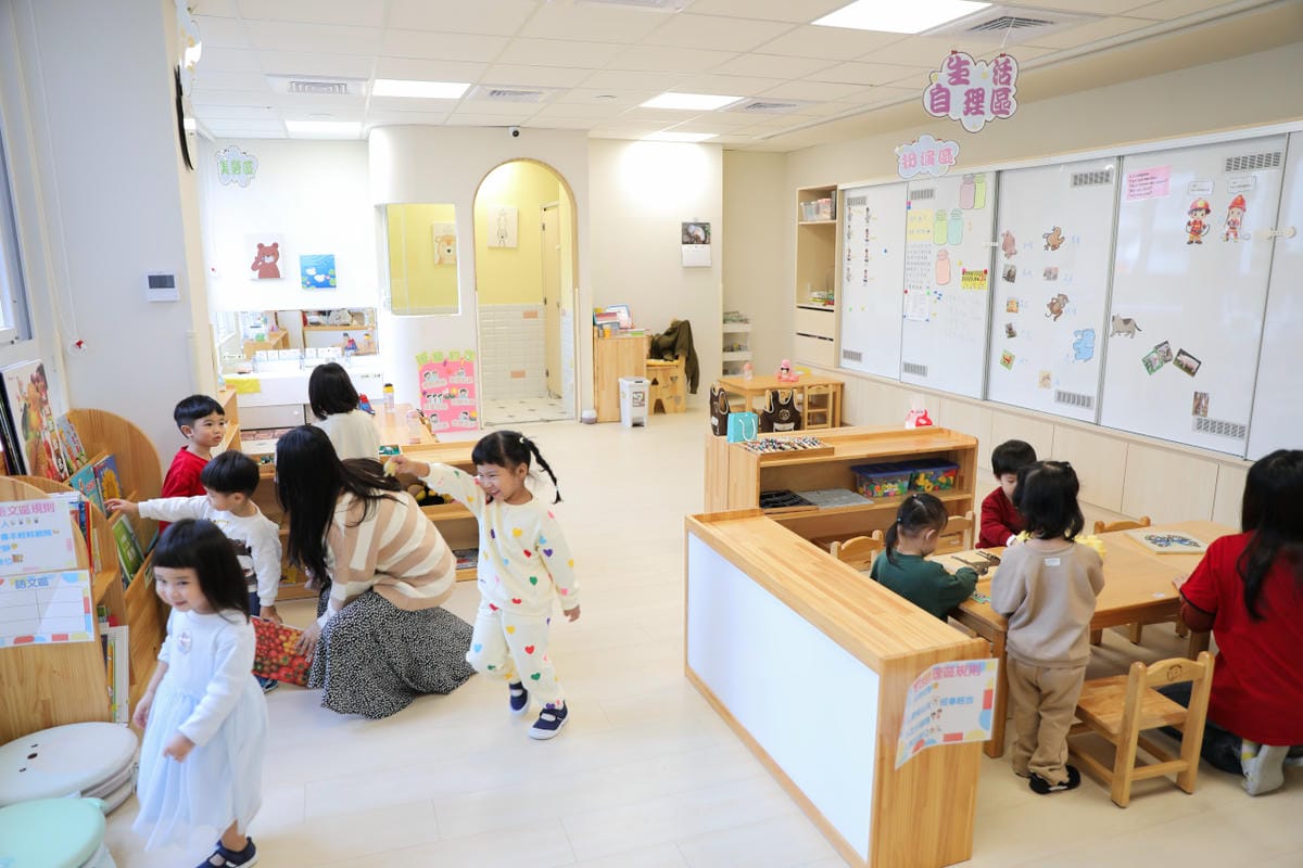 蘆洲雙語幼兒園參訪 新北市私立雄林國際幼兒園 (英國皇家教育學院體系) 綠建築與多元課程
