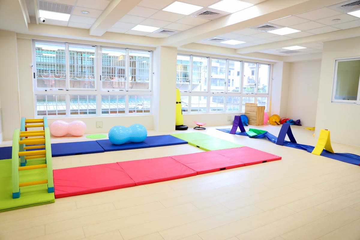 蘆洲雙語幼兒園參訪 新北市私立雄林國際幼兒園 (英國皇家教育學院體系) 綠建築與多元課程