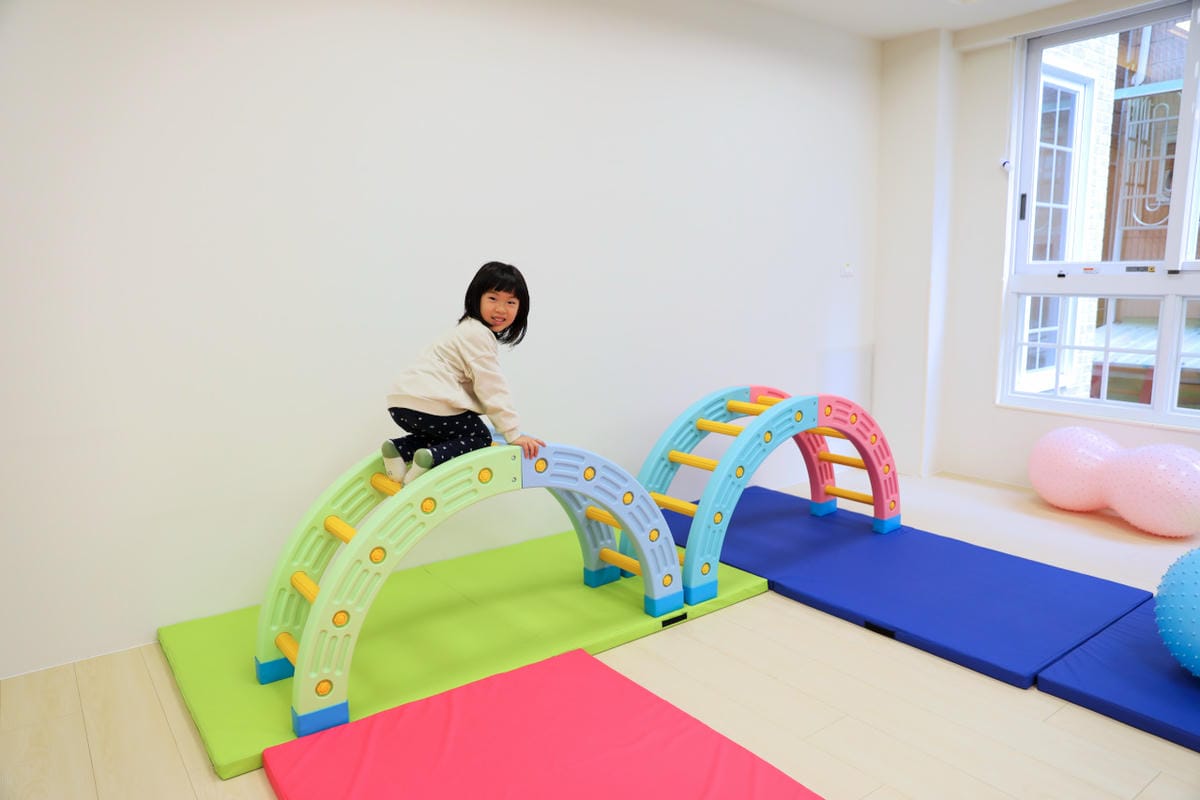 蘆洲雙語幼兒園參訪 新北市私立雄林國際幼兒園 (英國皇家教育學院體系) 綠建築與多元課程
