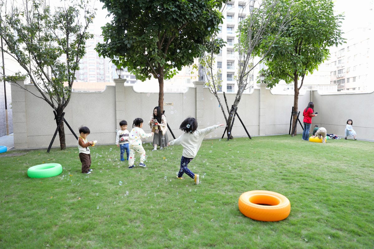蘆洲雙語幼兒園參訪 新北市私立雄林國際幼兒園 (英國皇家教育學院體系) 綠建築與多元課程