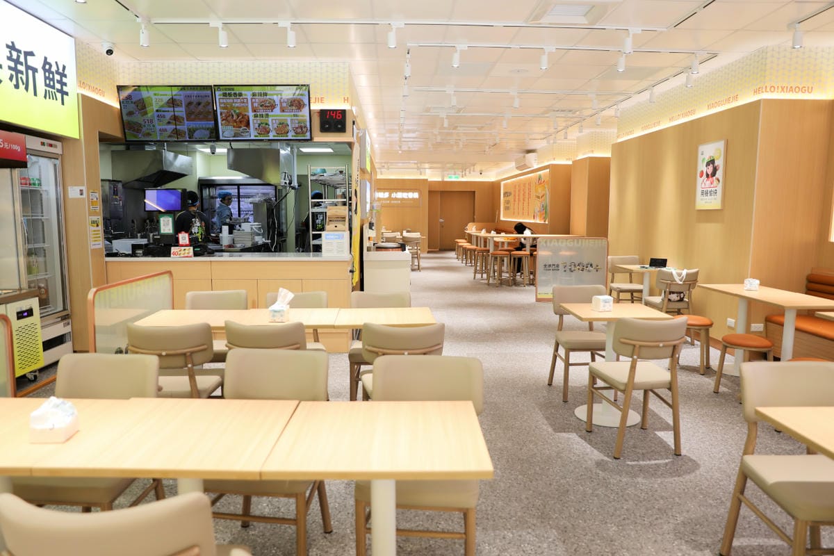 台北麻辣燙推薦! 小谷姐姐 麻辣拌・麻辣燙・鐵板香鍋 自由選菜.白飯免費續 小資族的最愛!