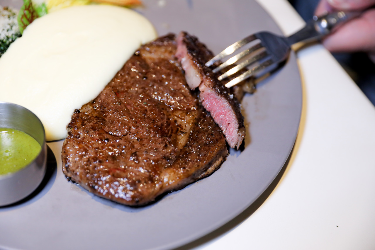 中壢氣氛佳情侶約會慶生餐廳推薦! 拾青春 Legumes 西式創意料理 - 第23張圖 中壢氣氛佳情侶約會慶生餐廳推薦! 拾青春 Legumes 西式創意料理